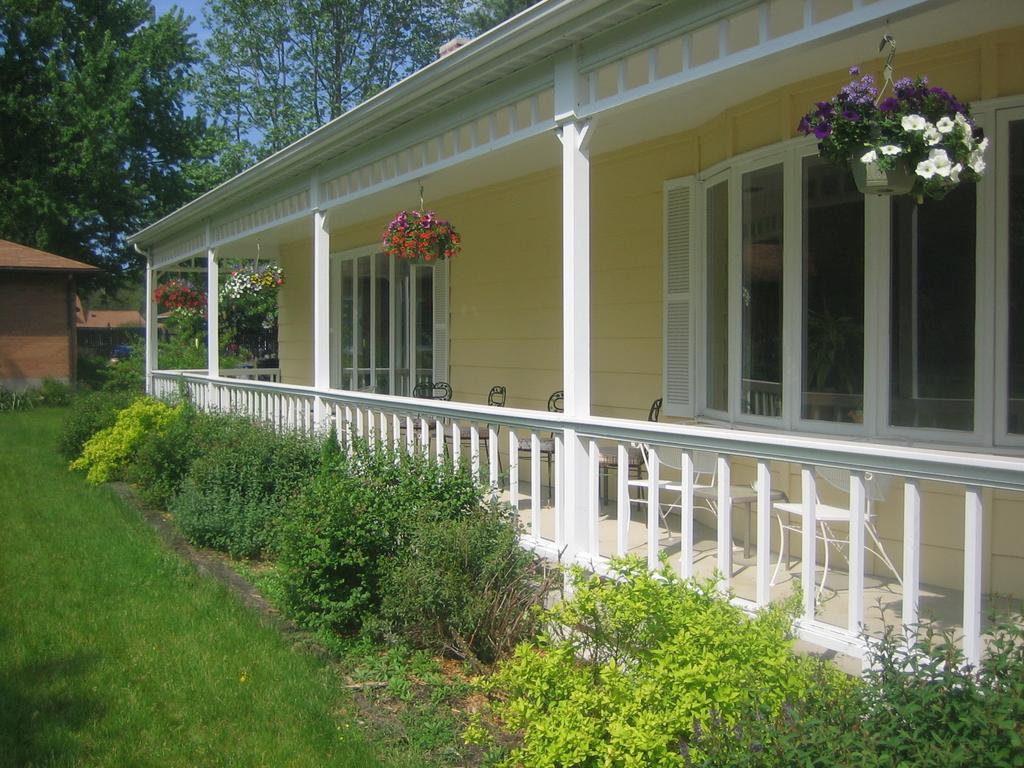Harbert House Bed And Breakfast Exterior foto